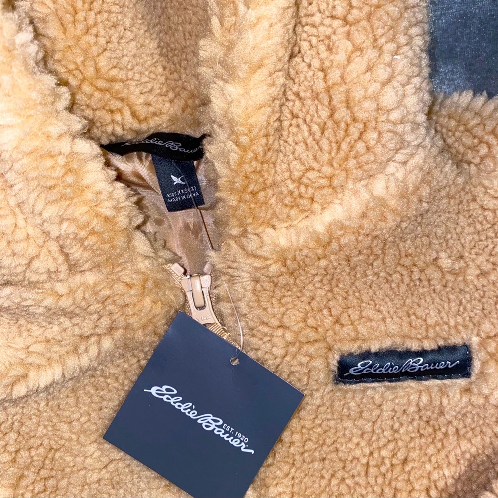 Like New Eddie Bauer Toddler Thick Sherpa Jacket Unisex - Picture 4 of 10
